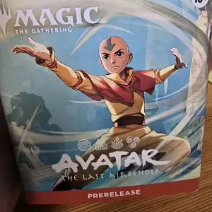 Aang avatar mtg pre release kit(sealed)