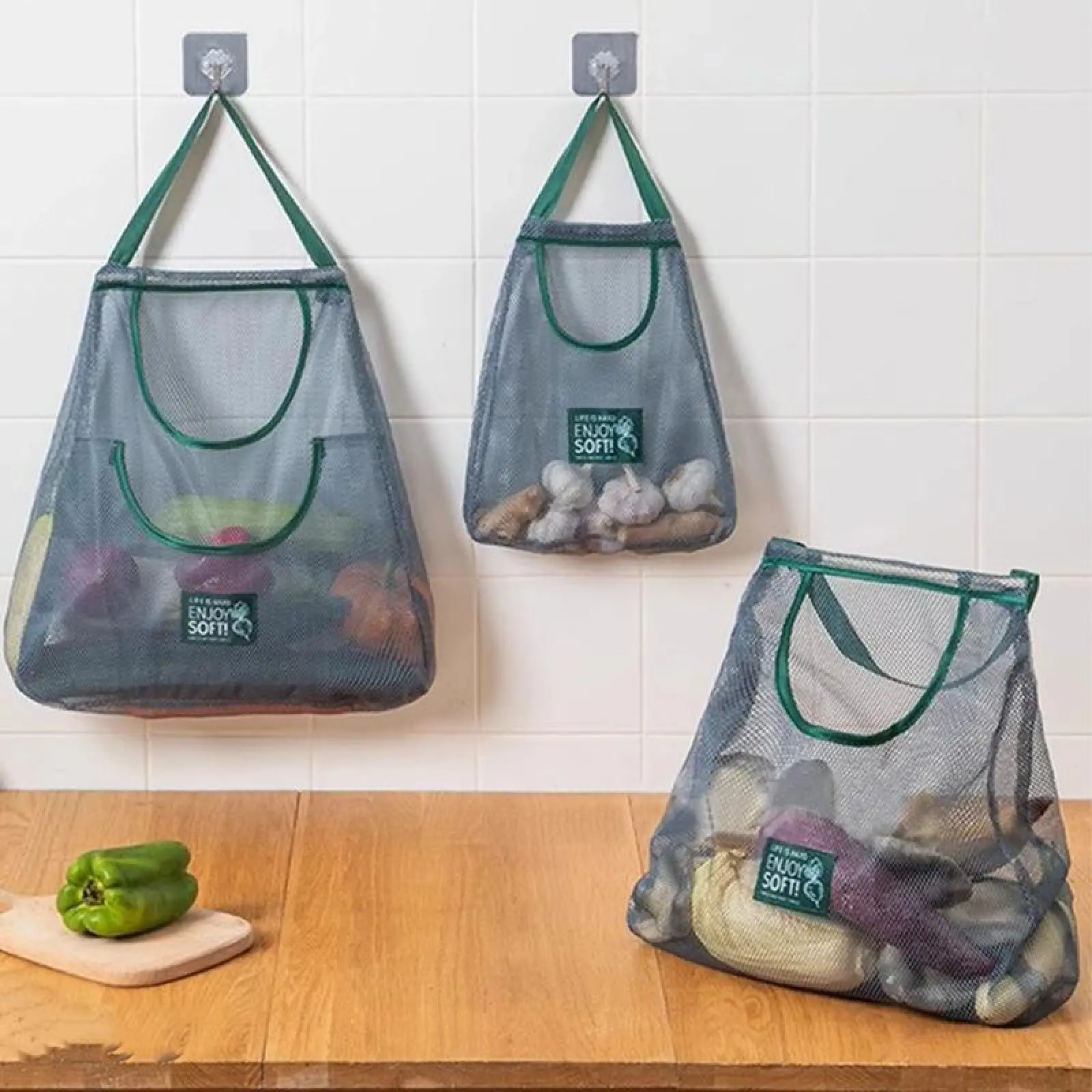 Hollow Out Wall Mounted Storage Bag,Kitchen Storage Bag,Organiser, Multifunctional Storage Bag for Fruit & Vegetable & Ginger & Garlic.