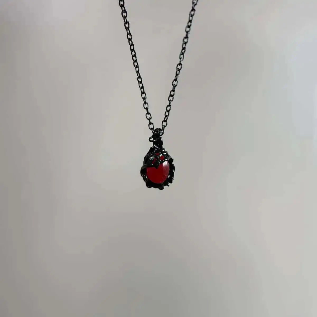Women's Gothic Vampire Waterdrop Pendant Necklace - Engraved Moon Cameo, Black Thorns, Spiritual Jewelry, Witchcraft Aesthetic, Pagan Mystery Magic, Unisex Names, for Witches & Pagans