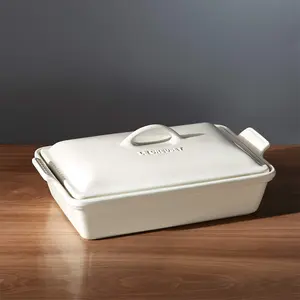 L3 Cr3uset  Heritage 4-Qt. Cream Rectangular Casserole Dish with Lid