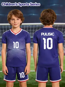 2 pieces of color-blocked jersey number 10 with name PULISIC printed boys' short-sleeve soccer jersey V-neck T-shirt and shorts set, suitable as comfortable and well-fitting sportswear for boys.