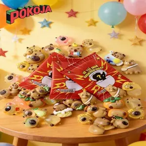 Dolphin blind box, surprise blind bag, random style, cute dolphin desktop ornament, also suitable for car decoration, mobile phone pendant, keychain pendant, party gift, Celebration box, festival and event collectibles, surprise gift box, cute decoration