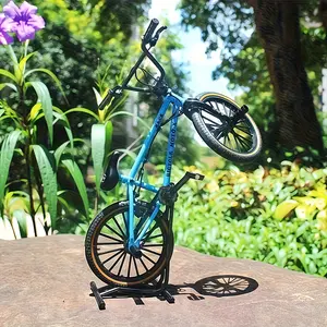 Premium 1/8 scale mini BMX finger bike - cast aluminum alloy, collectible toy for enthusiasts - three colors available