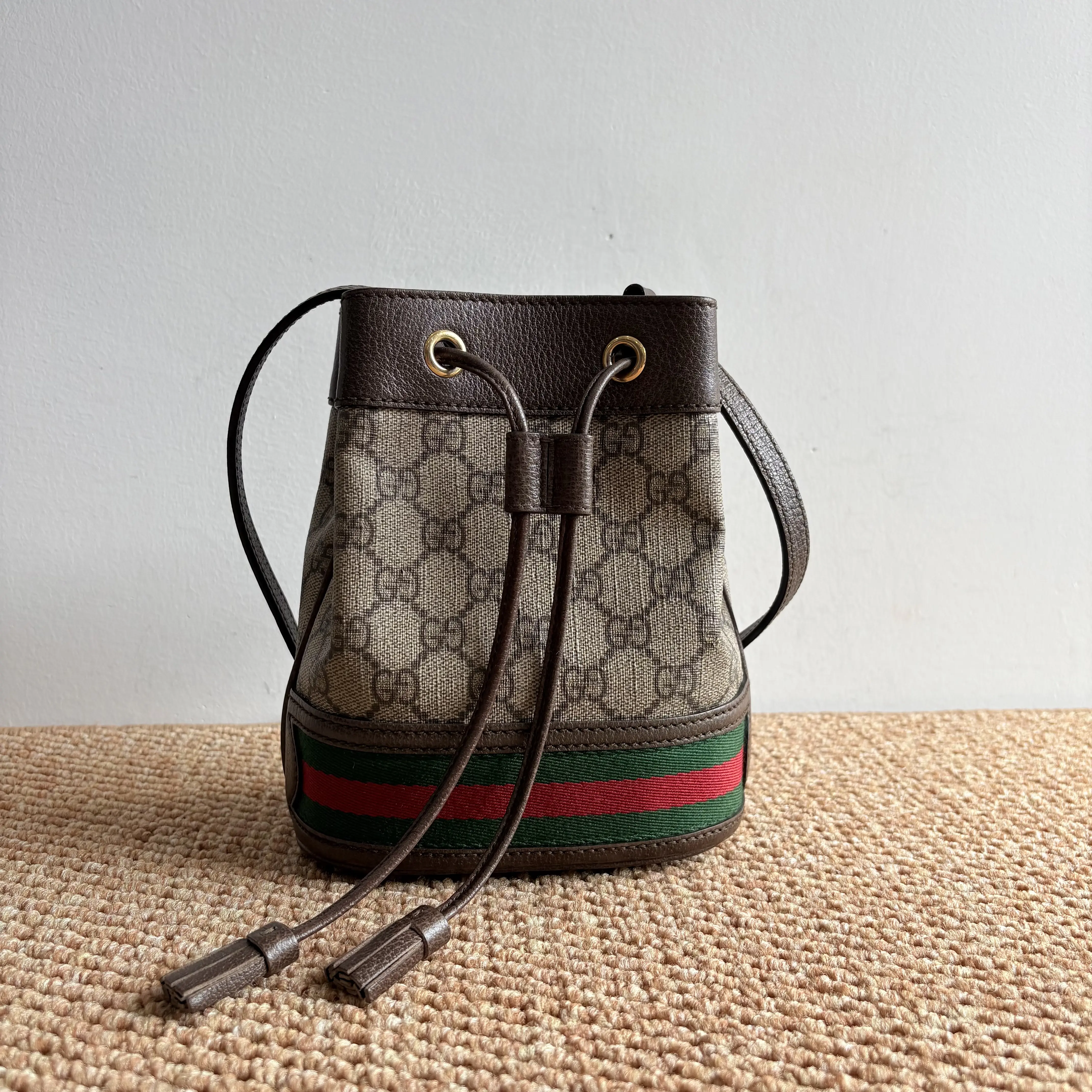 Pre-owned GUCCI Authentic Ophidia Mini Bucket Bag GG Supreme Web Stripe Drawstring Crossbody Bag