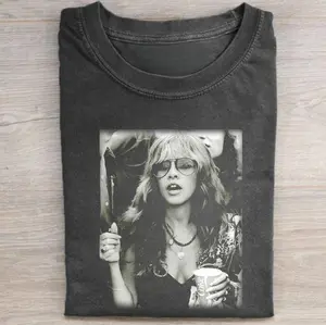 Vintage Stevie Nicks Graphic Tee, Goddess of Pop T-Shirt, Dark Lady Shirt, Concert Merch Casual, Music Tee