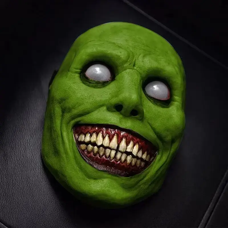 Creepy Smiling Demon Halloween Mask – Evil Horror Face Mask for Cosplay, Masquerade & Halloween Parties