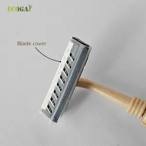 Bamboo Razor with wheat straw head