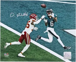 DeVonta Smith Philadelphia Eagles Autographed "8 x 10" Super Bowl LIX Touchdown Catch Photograph - Fanatics Authentic Certified