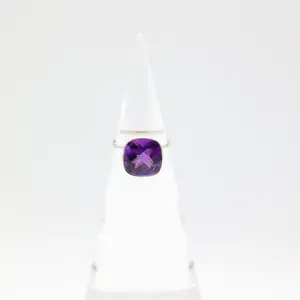 14k Gold 12mm Purple Spinel Ring Size 7.75