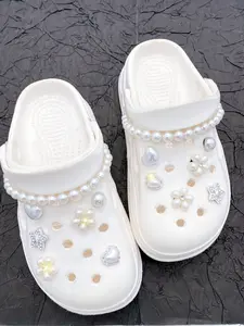 14pcs Fashionable Abs Pearl Rhinestone Heart Bow Shoe Clips, Detachable DIY Shoe Flowers, Perfect for Women's Footwear, Sandals, Flip Flops, Beach Bags, Shoe Charms