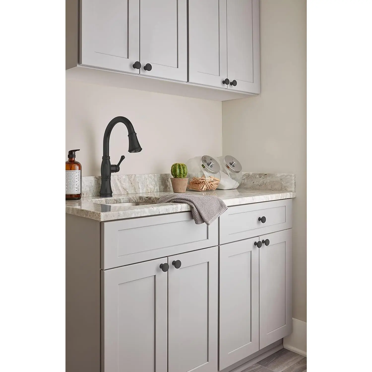 | Cabinet Knob | Matte Black | 1-1/4 inch (32 mm) Diameter | Era | 2 Pack | Drawer Knob | Cabinet Hardware