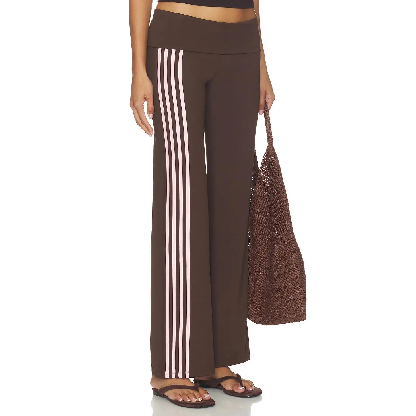 LIONESS Layover Pant in Chocolate
