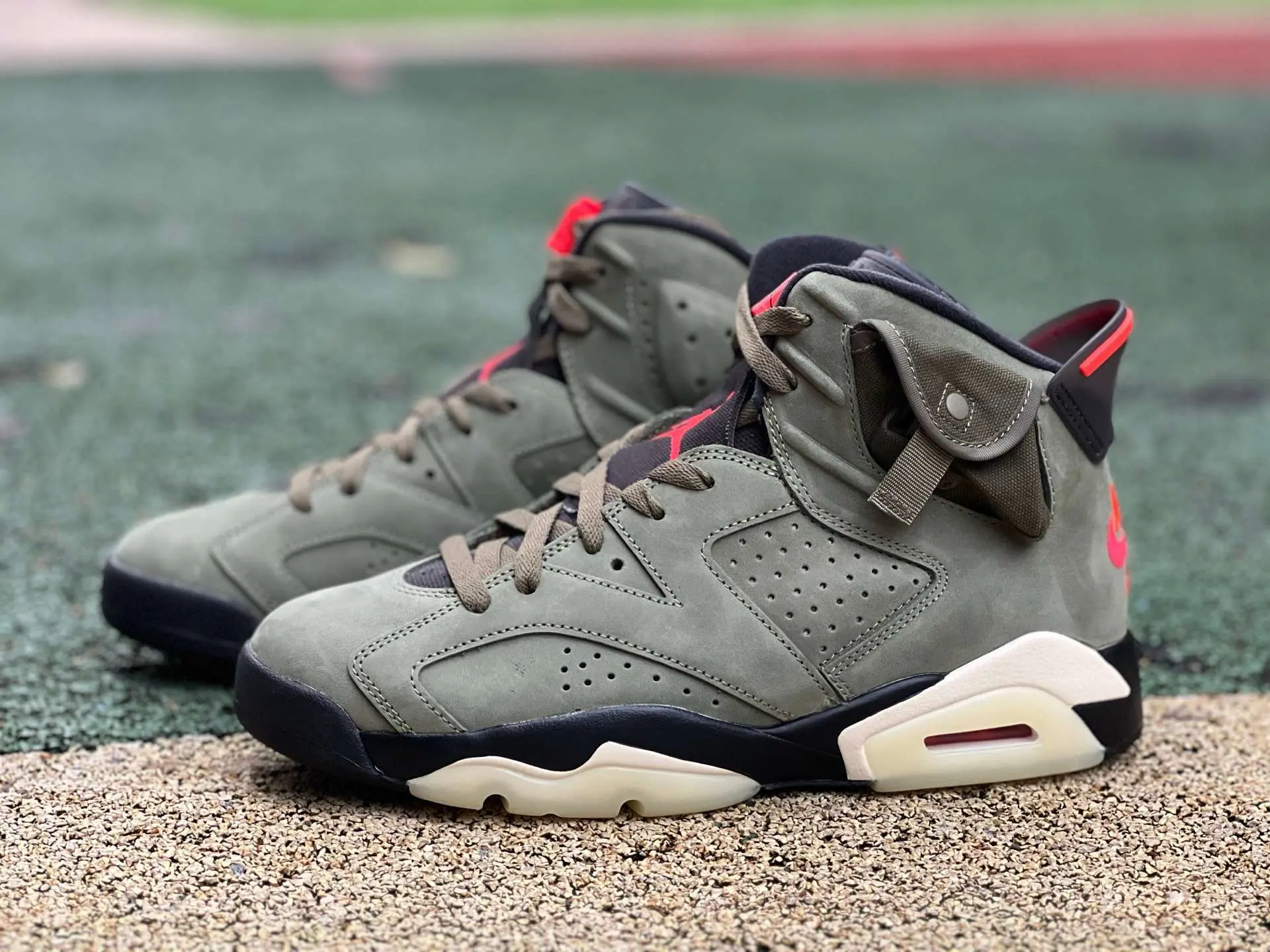 Brand New Sealed Unisex Olive Green Suede High Top Basketball Sneakers, Retro Street Sport Shoes With Side Pocket Design, Casual Daily Footwear Comes With Original Shoe Box
