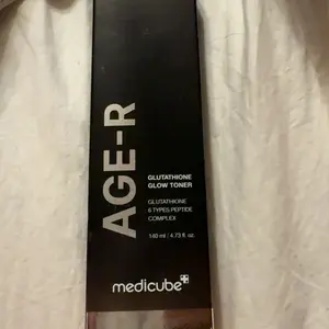 [medicube] Age-R Glutathione Glow Milky Toner, Low-Irritation Double Layer toner for Glass Glow Skin with Peptide, Even skin tone, Radiance, Hydration, Korean Skincare