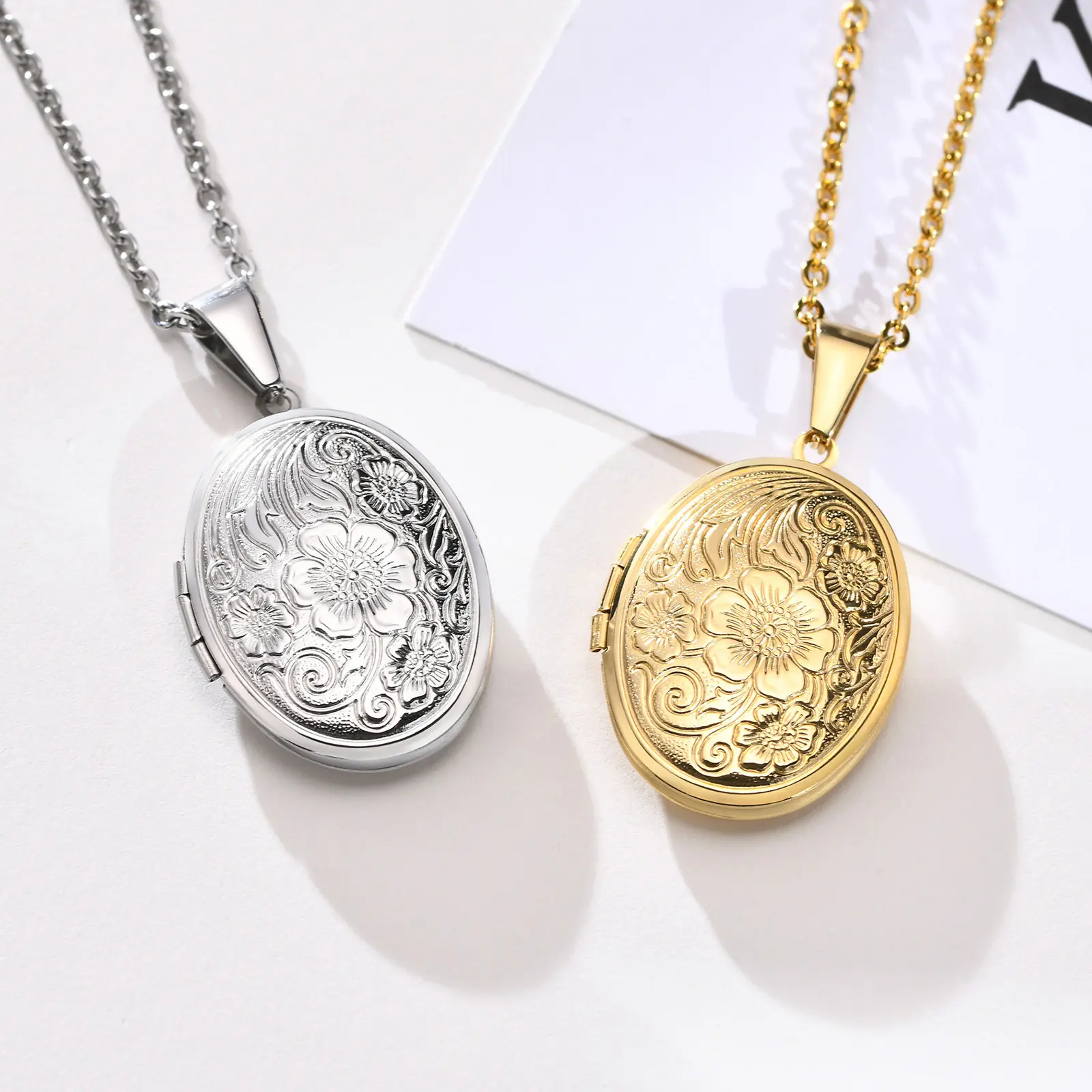 JEWEL-4U - Delicate Floral Oval Heart Locket Pendant Necklaces for Women,Stainless Steel Photo Frame Promise Love Keepsake Gift