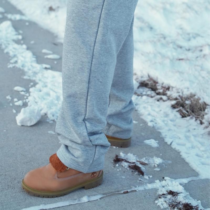 Essential Sweatpants Gray - Comfortable Casual Wear for Everyday Use 500 GSM, Deep pockets, straight leg  loose fit