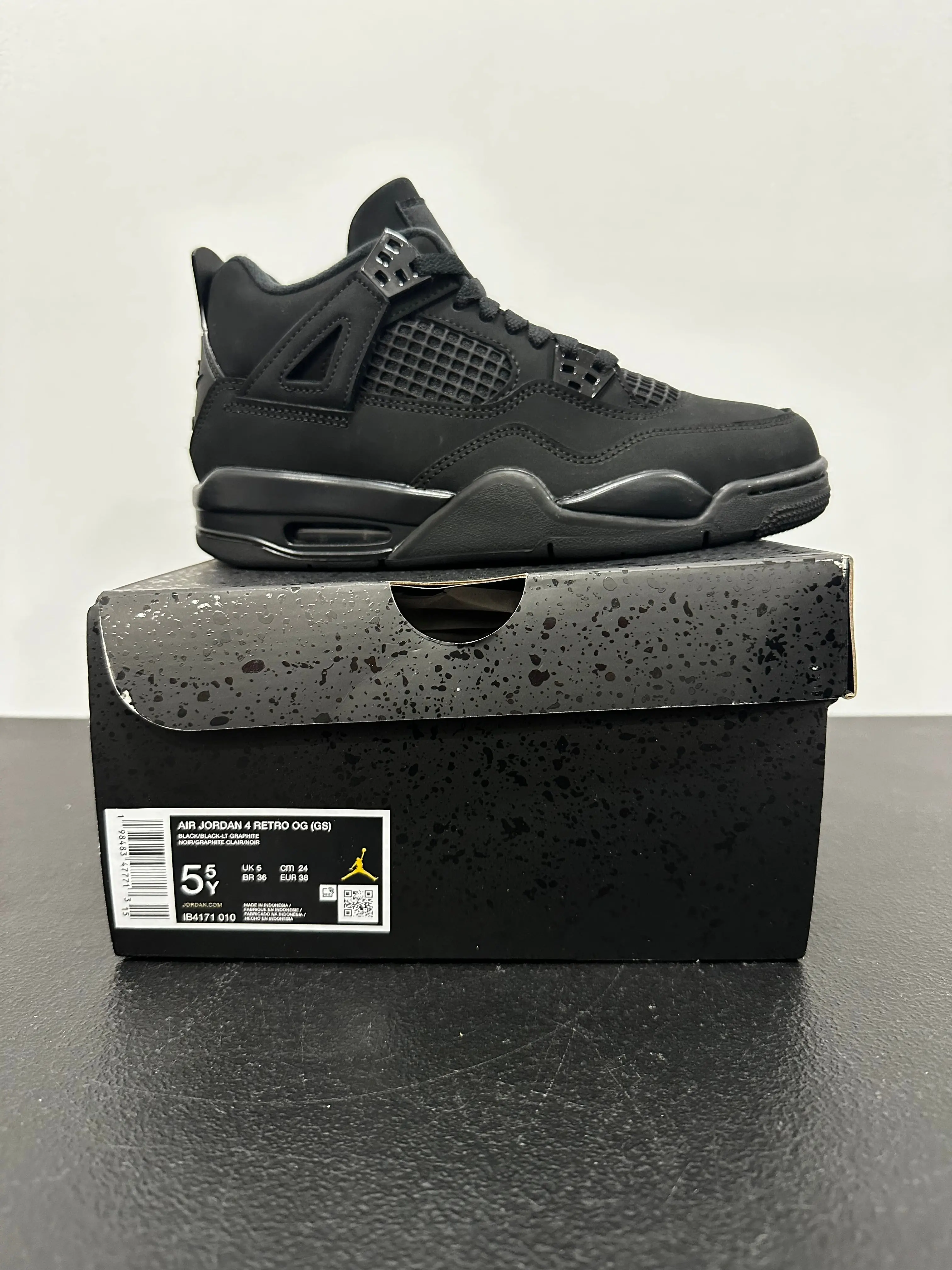 Nike Air Jordan 4 Retro OG SP AMM Box - Black BREAKING: 2026 “Bred” AJ4 is expected to feature the OG  main image 2