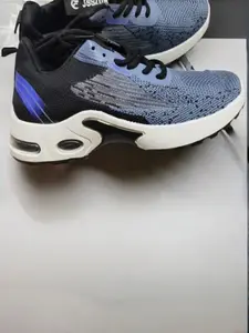 Men's New Comfortable Soft Cushioned Sports Shoes, Breathable Flyknit Mesh Casual Fashion Sneakers for Daily Wear & Outdoor Activities Lightweight Breathable Sneakers