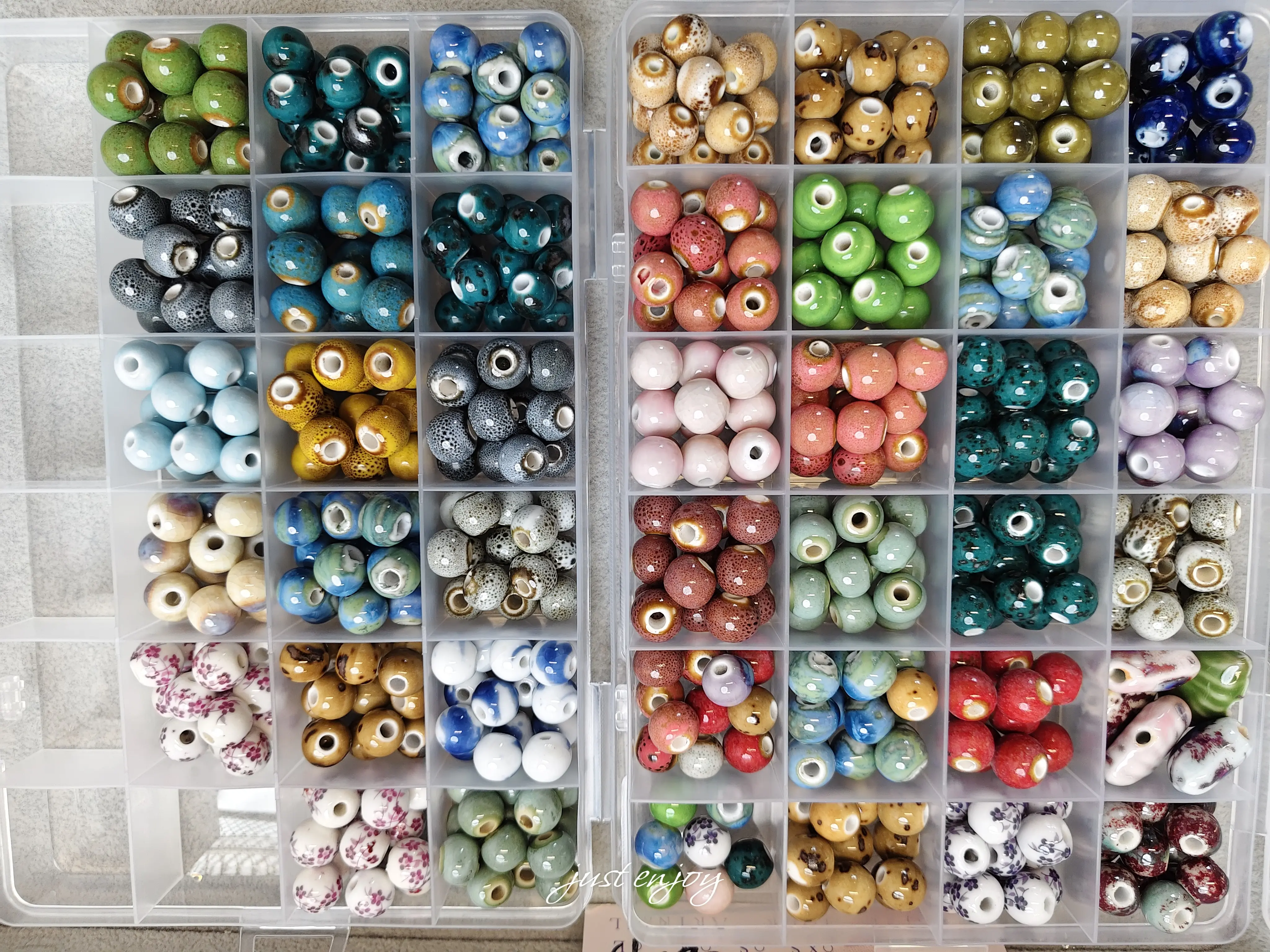 Chris(11310)gc.Chris-A15-Ceramic Beads