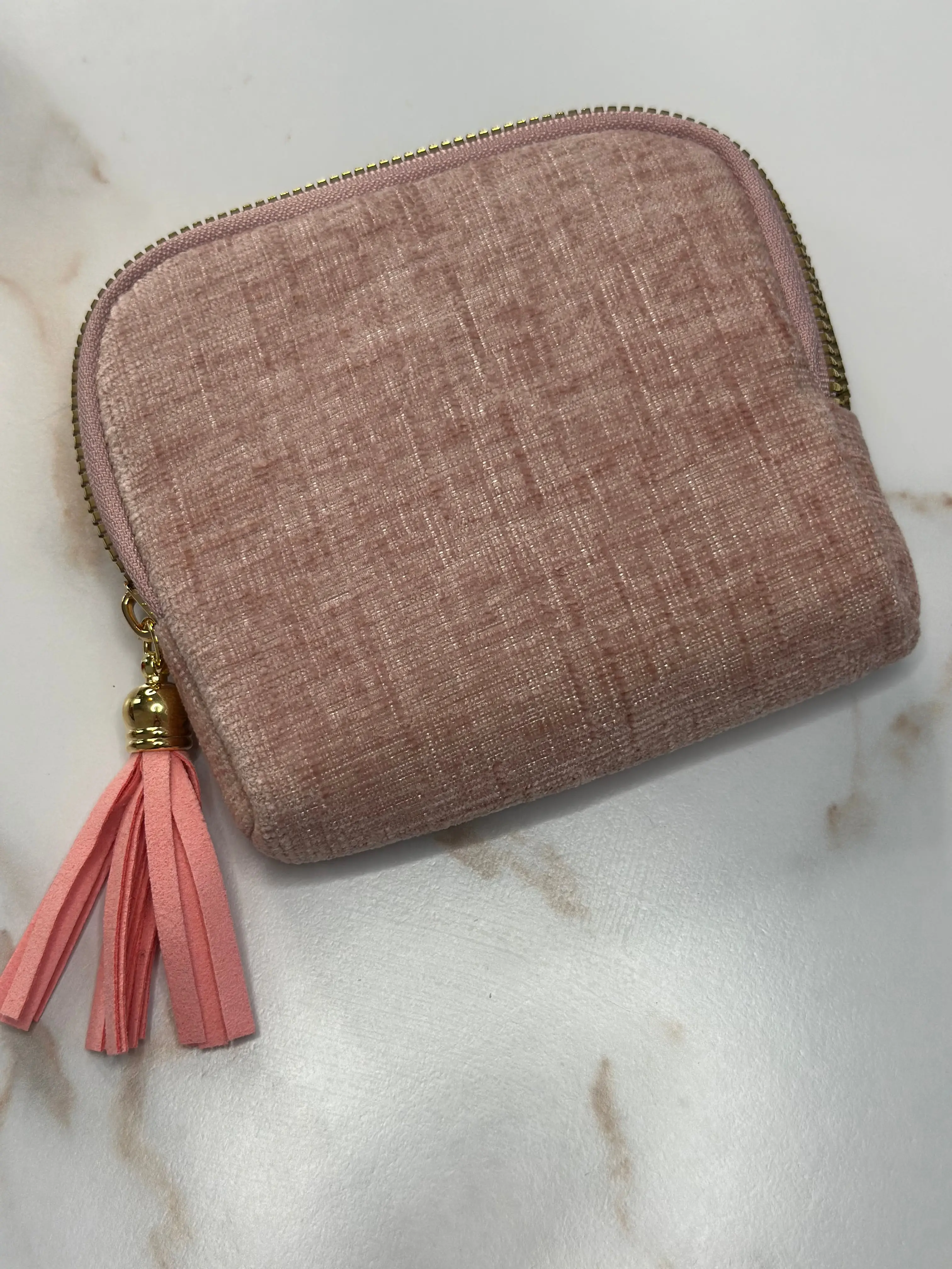 Pink jewelry pouch Pink jewelry pouch