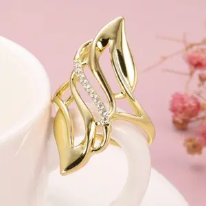 Cubic Zirconia Elegant Ring for Women – Wedding & Engagement Dainty Crystal Band Jewelry