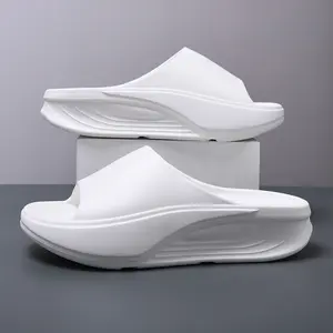 Men's Indoor Non-Slip Slippers New Thick Sole Durable Bathroom Outdoor Beach Sandals Odor Resistant Flip Flops White Comfortable