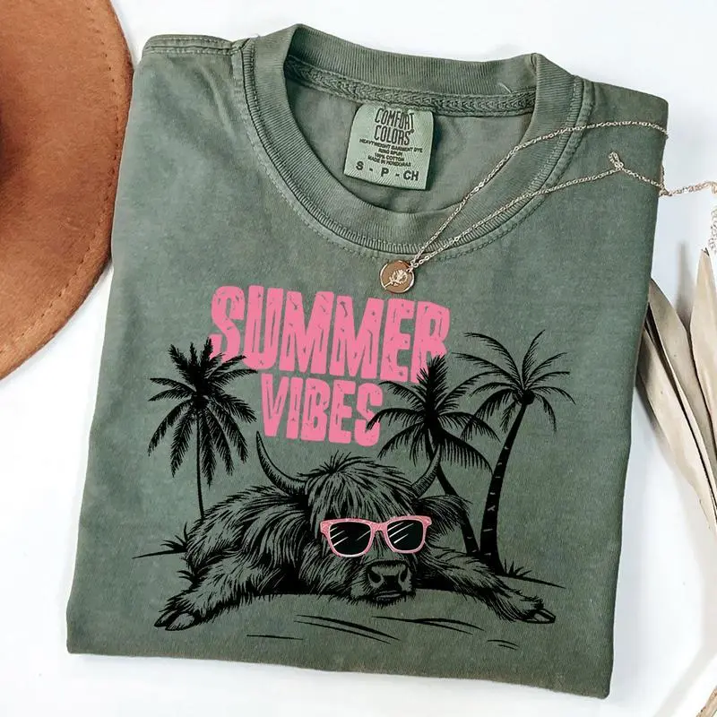 Comfort Colors Summer Vibes Shirt, Highland Cow Shirt, Retro, Trendy summer t-shirt,Summer road trip shirt,Cool summer shirt,Beach t-shirt