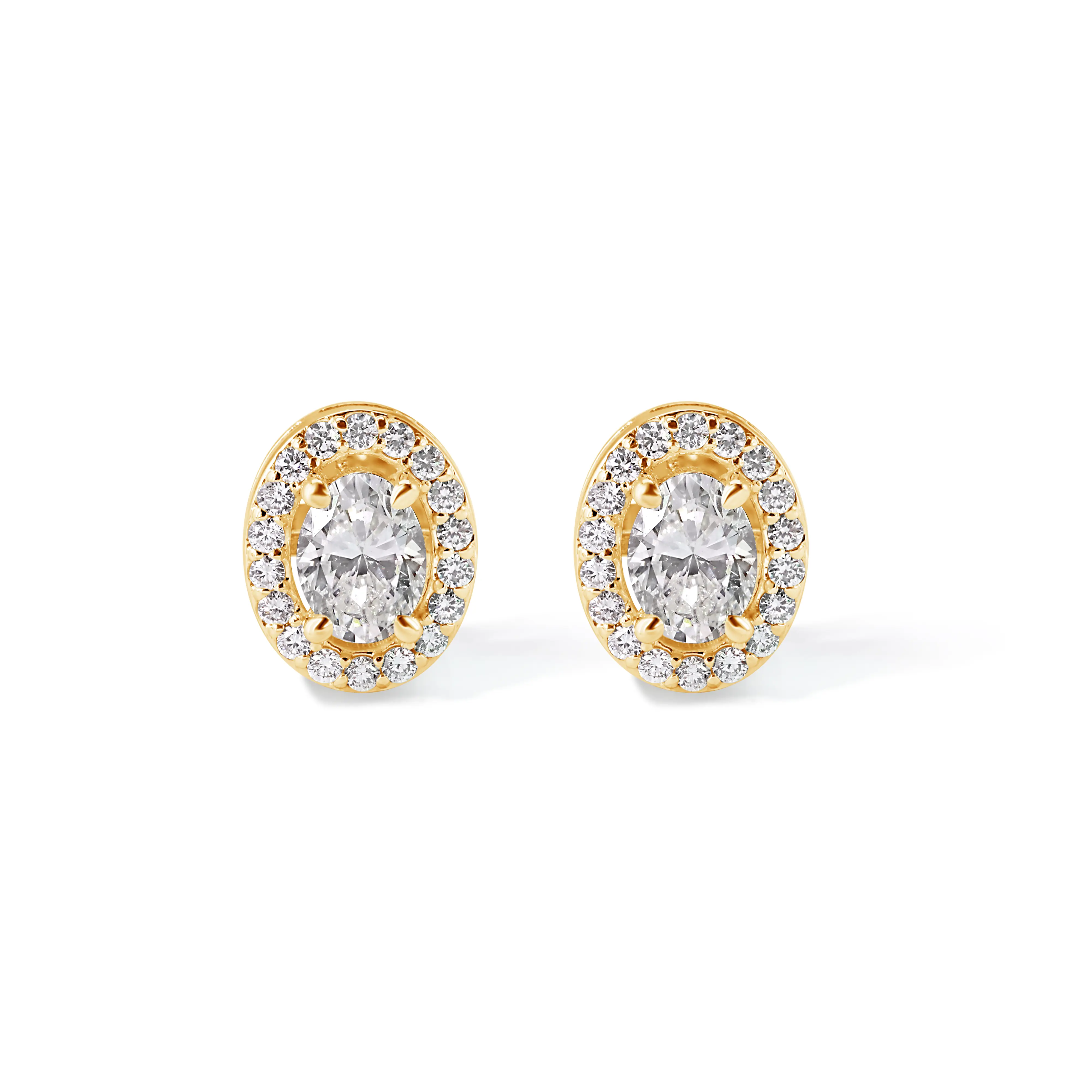 14K Gold Oval Stud Earrings with 1.50 Carat Diamond Delicate Eye-Catching Effortless Elegance Sparkle