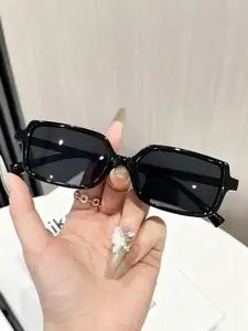 Unisex Fashion Classic Square Frame Glasses, Street Style Vacation Wind, Versatile Daily Travel Wear, Suitable for Men and Women