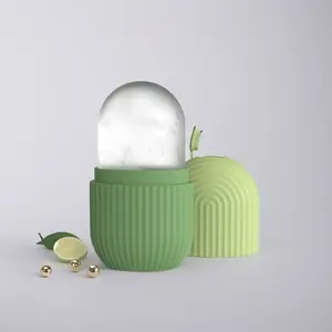 Comfort Portable Ice Face Roller, Daily Compress Facial Skin Care Tool, Silicone Reusable Ice Face Roller Shrink Pores and Contour, Remove Dark Circle