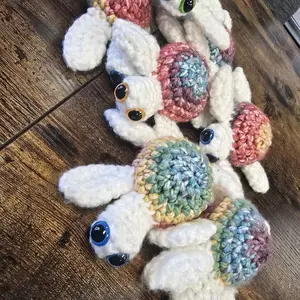 1x crotchet handcrafted medium sized turtle
