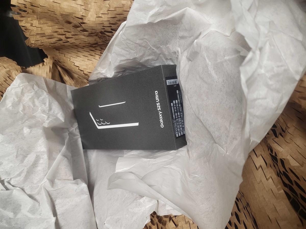 Item: Titanium Pinkgold, 256 GB