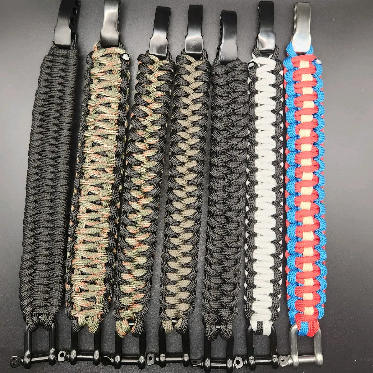 Survival Paracord bracelet