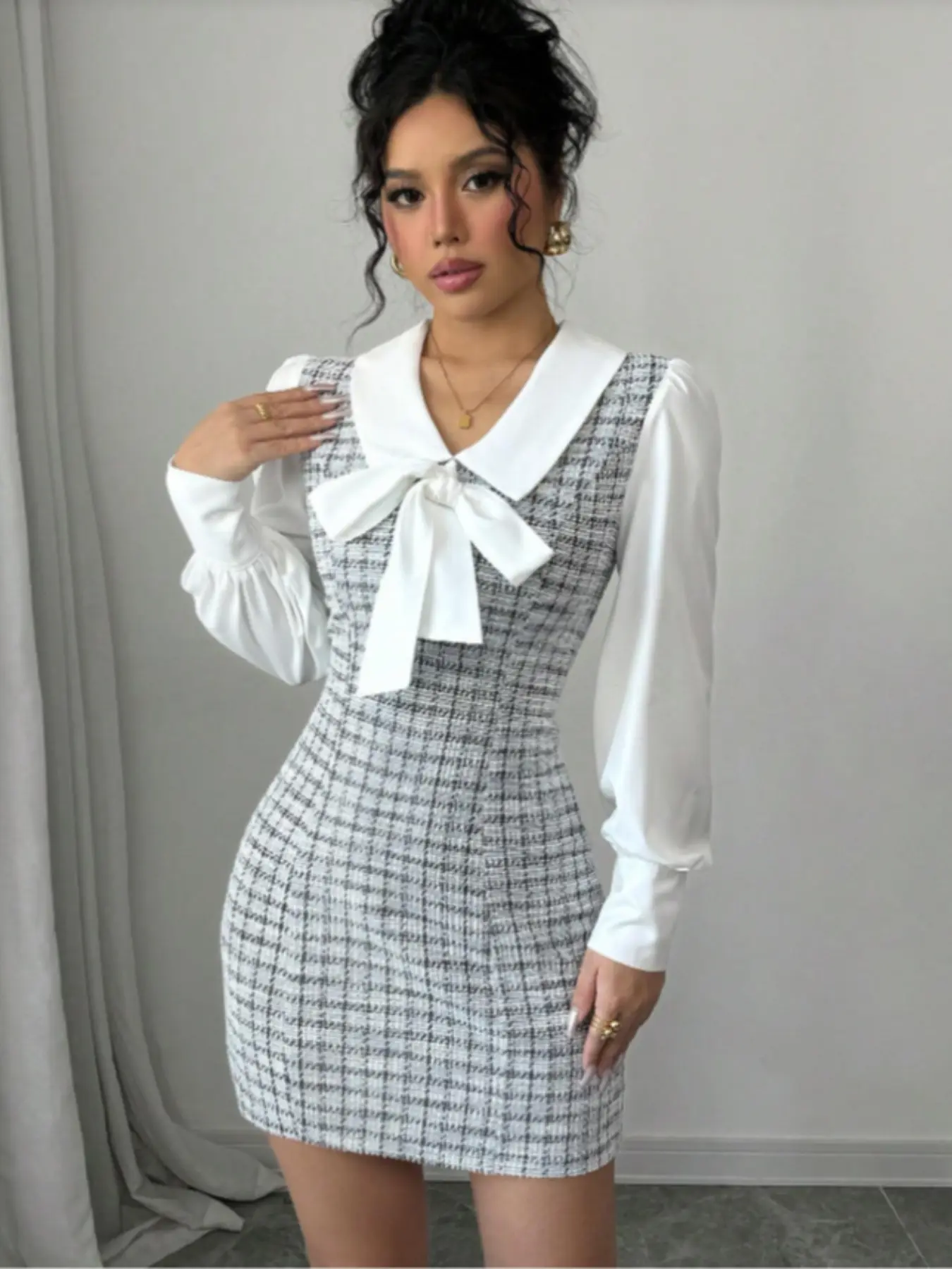 Elegant Women's Dress with Contrast Color Bowknot Detail, 2-In-1 Romantic Design, Fitted, Long Sleeve, Perfect for Special Occasions & Daily Wear, Casual, Woven, Chic