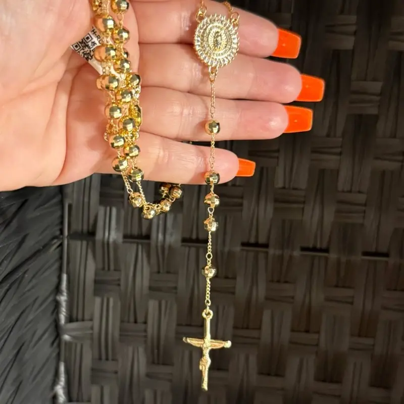 Rosario Chapiado en oro de 14 k con virgen y circonias