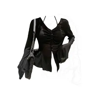 2025 2000s High Street Casual Tees Black Gothic Flare Sleeve Casual T-Shirt Women V-Neck Streetwear Gyaru Clubwear Coquette 2000s Aesthetic Top Womenswear