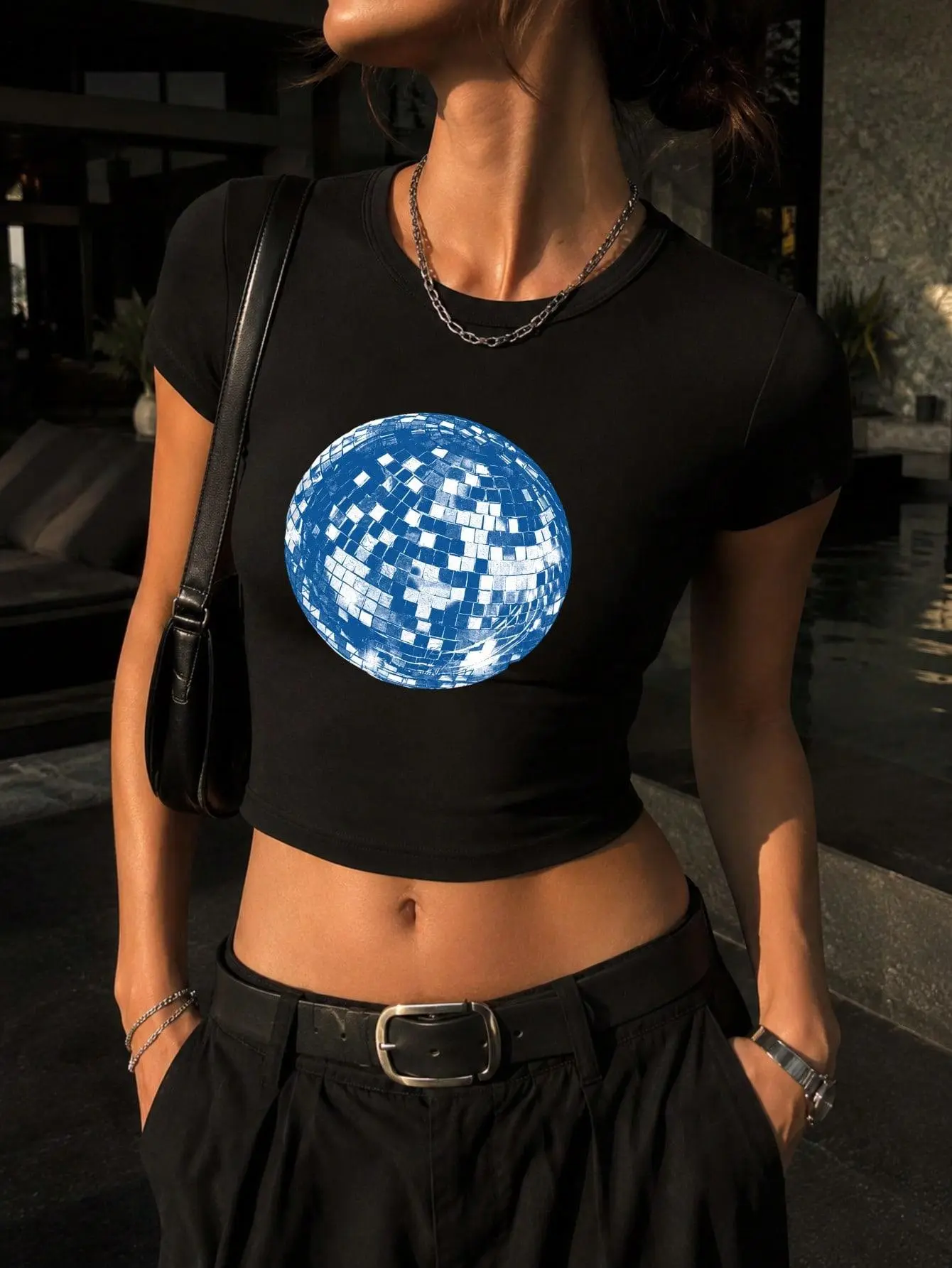 Women's Slim-Fit Cropped Short-Sleeve Belly-Baring T-Shirt - Blue Disco Ball Print, Y2K Sexy Street Style Summer Top