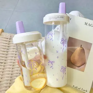 A purple bow shaped straw water bottle suitable as a Valentine's Day gift, available in multiple sizes of 500ml and 850ml, with lid, sweet, coffee foam, milk, tea, portable outdoor school plastic drinking water bottle
