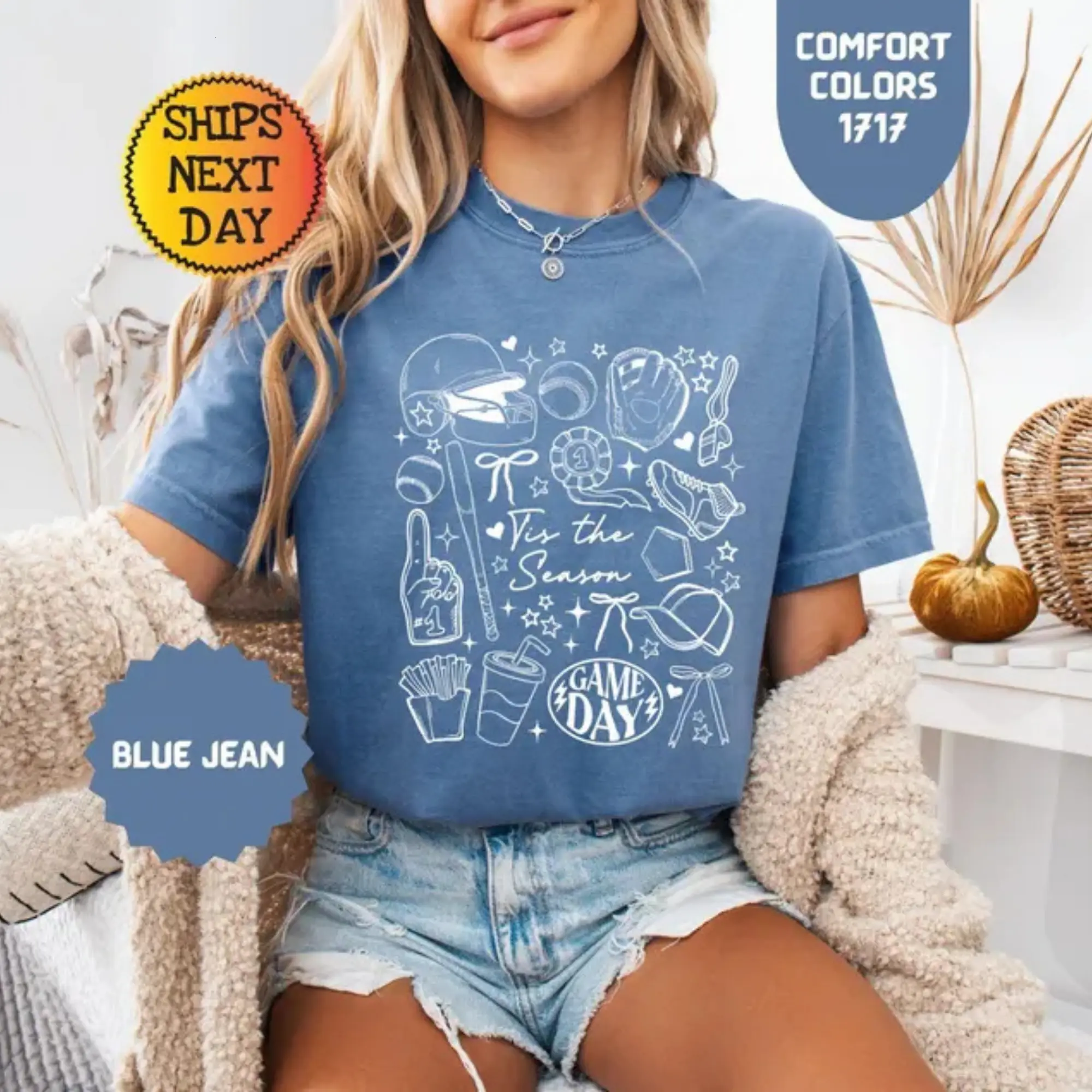 Baseball Doodle Comfort Colors T-Shirt, Hand Drawn Women's Coquette Bow Baseball Tee, Sports Mom