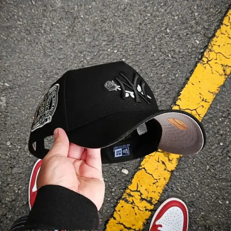 New Era NY Yankees LA Dodgers Premium Streetwear Cap – 59FIFTY Adjustable Snapback Baseball Hat with Anniversary Patch, Classic MLB Fashion, Collectible Sports Accessory USA 2026