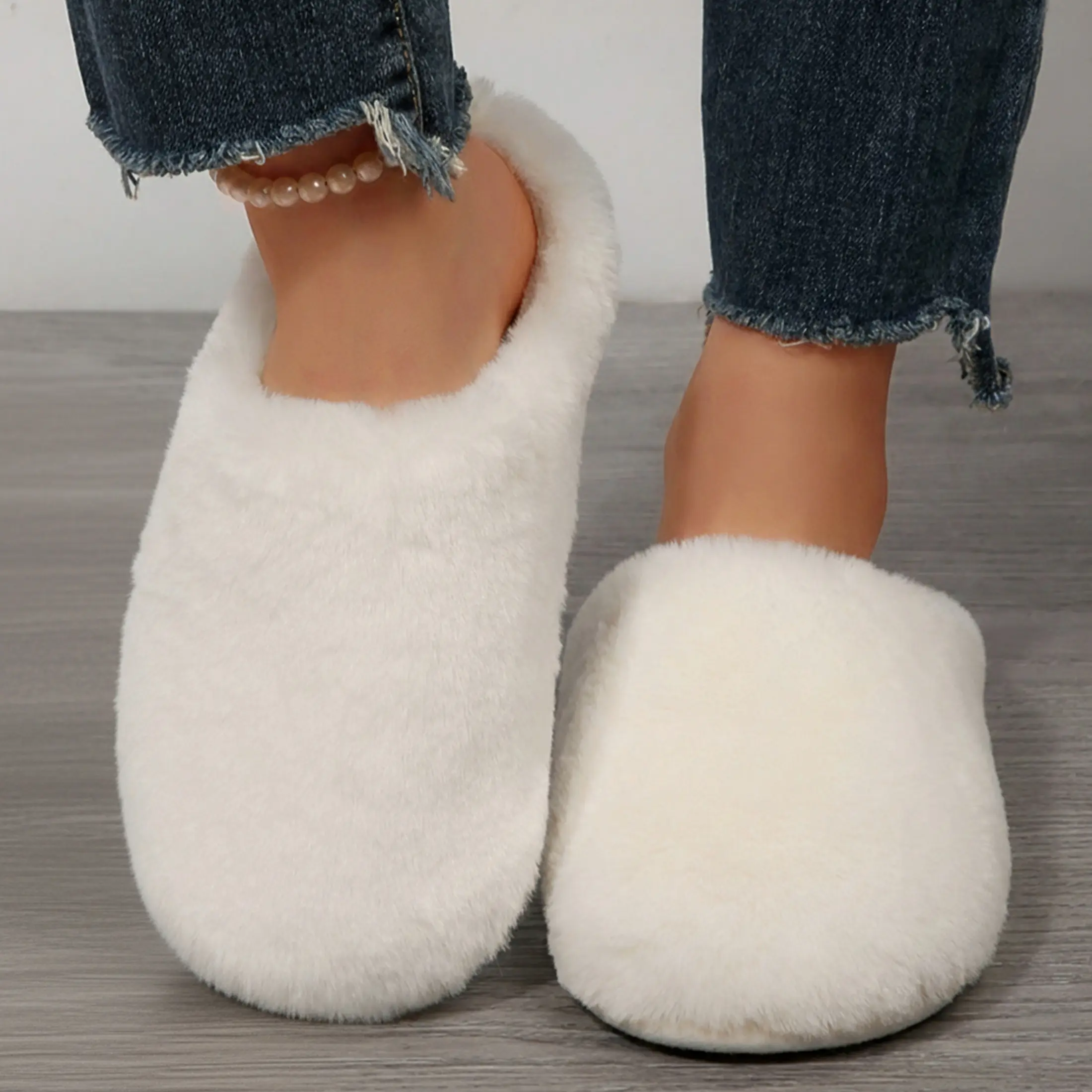 Cozy Fuzzy Women's Slippers Plush Slip-On Indoor Mules, Soft Warm House Indoor Outdoor Shoes for Women