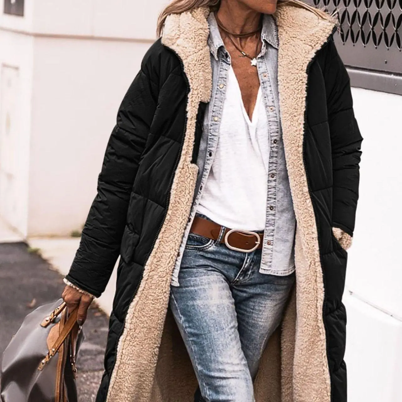 Women's LongQuilted Parka - Long Sleeve, Casual, Winter Thick Warm, Hooded, Full Front Zipper Sealsin Warmth, Zip-Up, Pockets, Pairs Easily with Hoodiesand Jeans Outerwear
