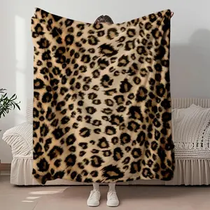 Everyday Use Flannel Soft Blanket Leopard Faux Fur Contemporary Chic Bedsheet Decorative Throw With Breathable Skin-friendly