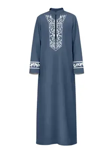 Boys' Haze Blue Background White Baroque Scroll Ethnic Embroidery Mandarin Collar Muslim Thobe