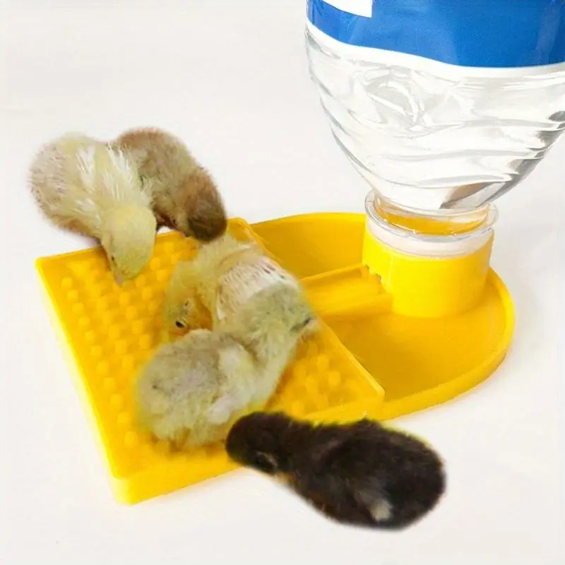 Anti-drowning chicken water feeder, DIY chick drinking bottle feeder, beehive water feeder, new design anti-drowning and anti-theft bee sugar feeder, can be connected to mineral water bottle water feeder Feeding
