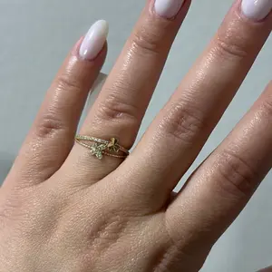 Minimalist Ring with Flower and Butterfly Design for Women's Fashion Jewelry