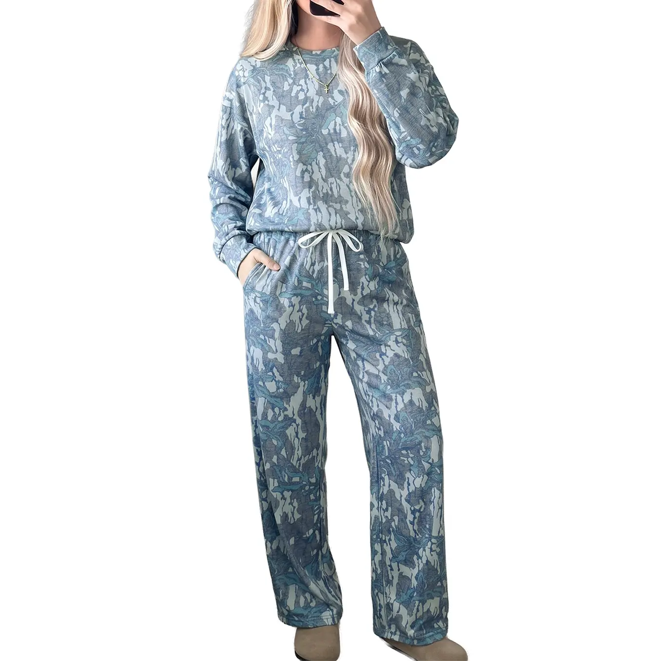 Hotapei Womens Two Piece Lounge Sets Abstract Camo Print Long Sleeve Crewneck Pullover Top and Drawstring Wide Leg Pants Casual Matching Outfits Loungewear Sweatsuit Tracksuit for Spring Autumn Daily Indoors Outdoors Cozy Relaxed Fit Trendy Clothes