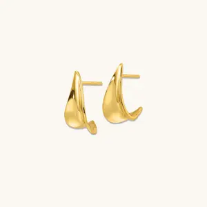Wave Polished Stud Earrings