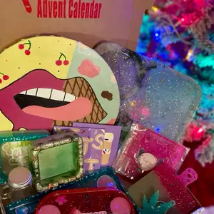 12 Day Resin Advent Calendar