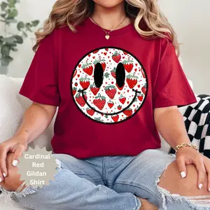 White Strawberry Smiling Face Gildan Shirt, Women Graphic Trendy tshirt, Women plus size tops,Summer  graphic shirt